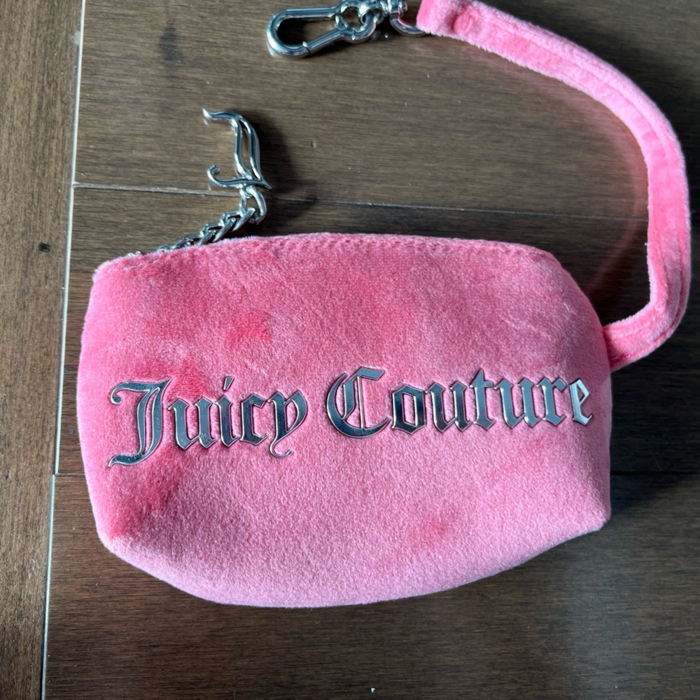 Juicy couture small pouch - pink -🆕 on sale -2 for $30